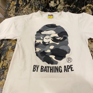 Men’s bathing ape tshirt